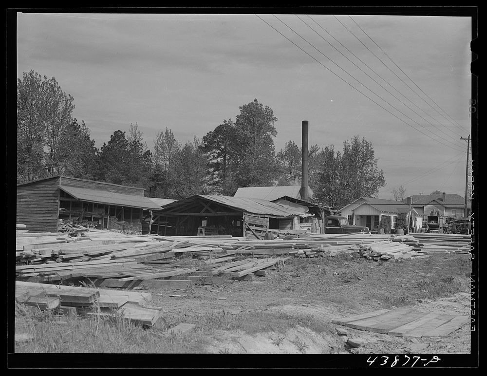 Sawmill in Centralhatchee, Georgia. Heard County. Sourced from the Library of Congress.