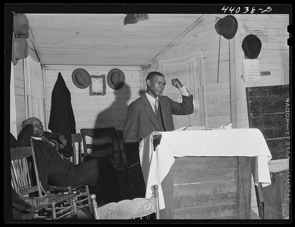  preacher during church service in Heard County, Georgia. Sourced from the Library of Congress.