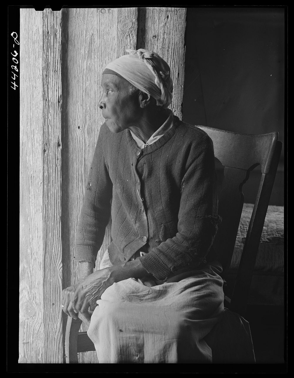 Mrs. Fanny Parrott, wife of an ex-slave near Siloam, Greene County, Georgia. Sourced from the Library of Congress.
