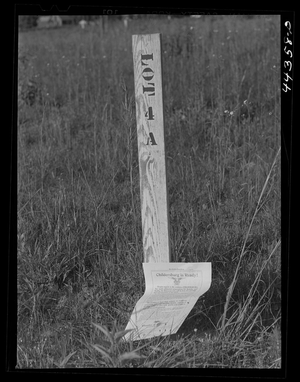 Stake marking off new lot in Childersburg, Alabama. Sourced from the Library of Congress.