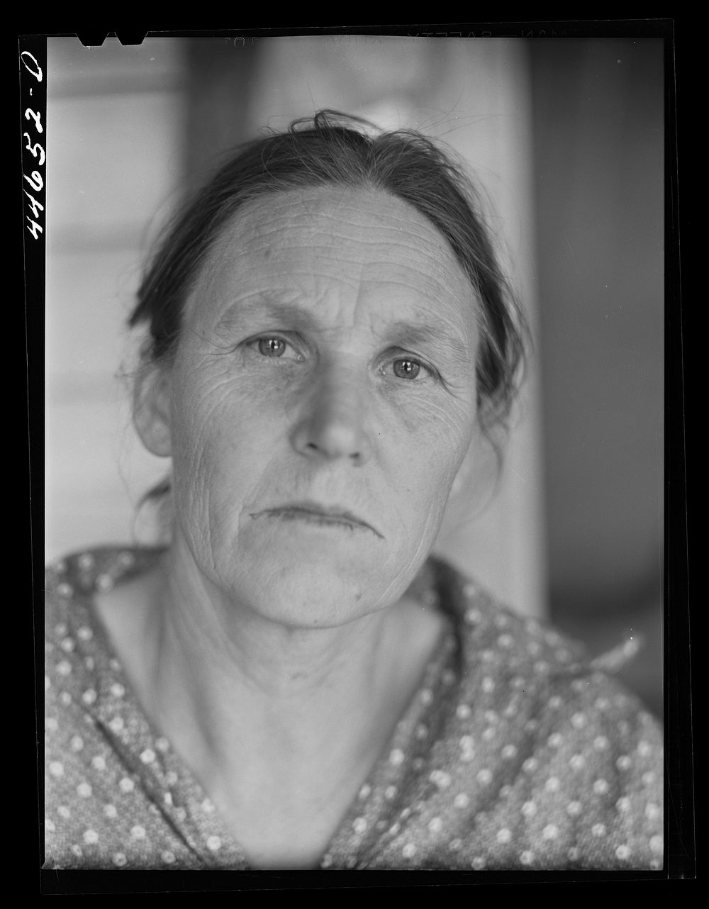 Tenant farmer's wife near Penfield, Greene County, Georgia. Sourced from the Library of Congress.