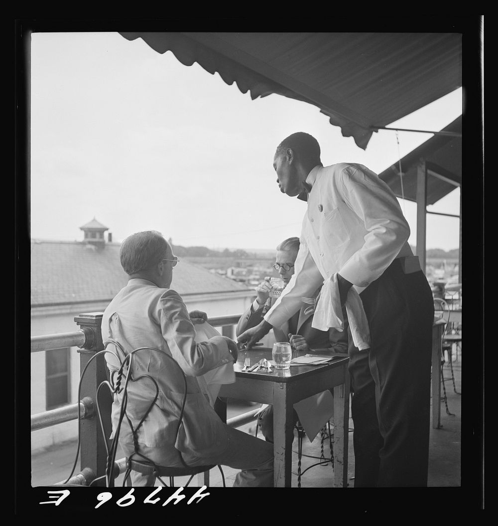 waiter in Hertzog's, seafood restaurant along the waterfront. Washington, D.C.. Sourced from the Library of Congress.