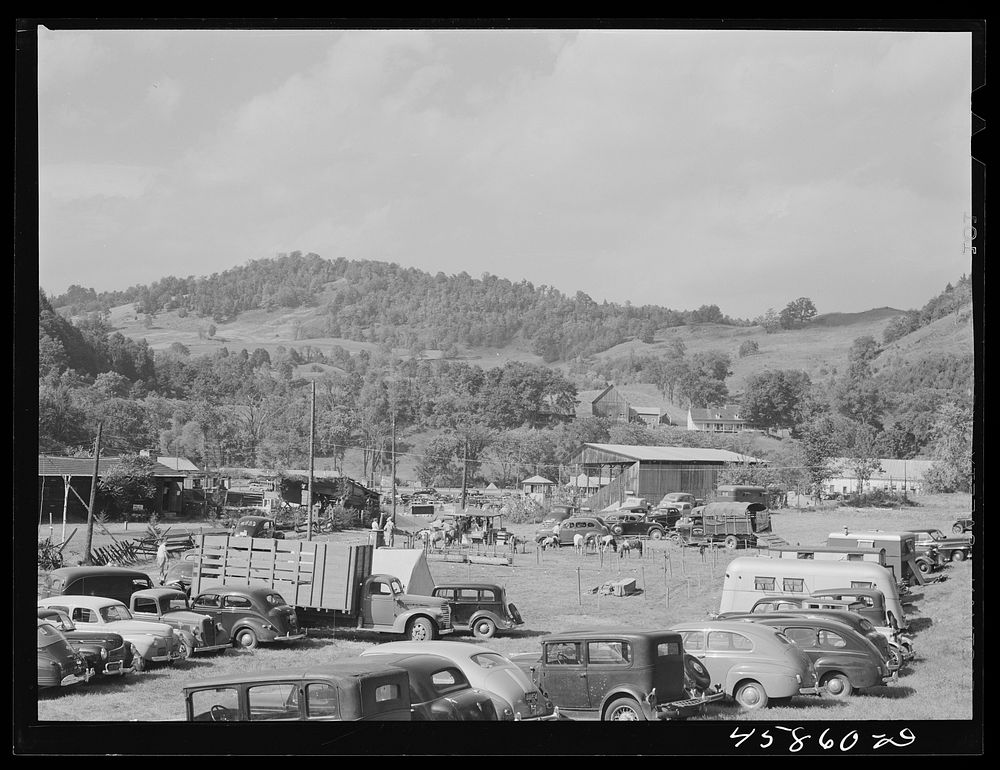 View World's Fair Tunbridge, Vermont. | Free Photo - rawpixel