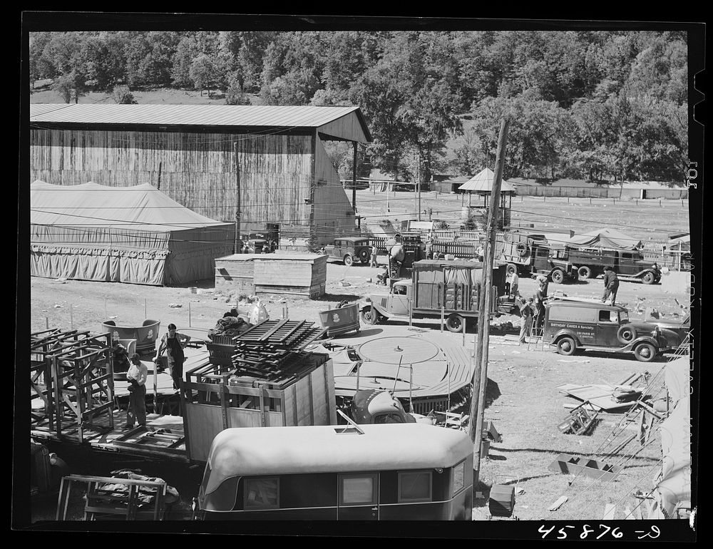 Preparing the site for the World's Fair. Sourced from the Library of Congress.