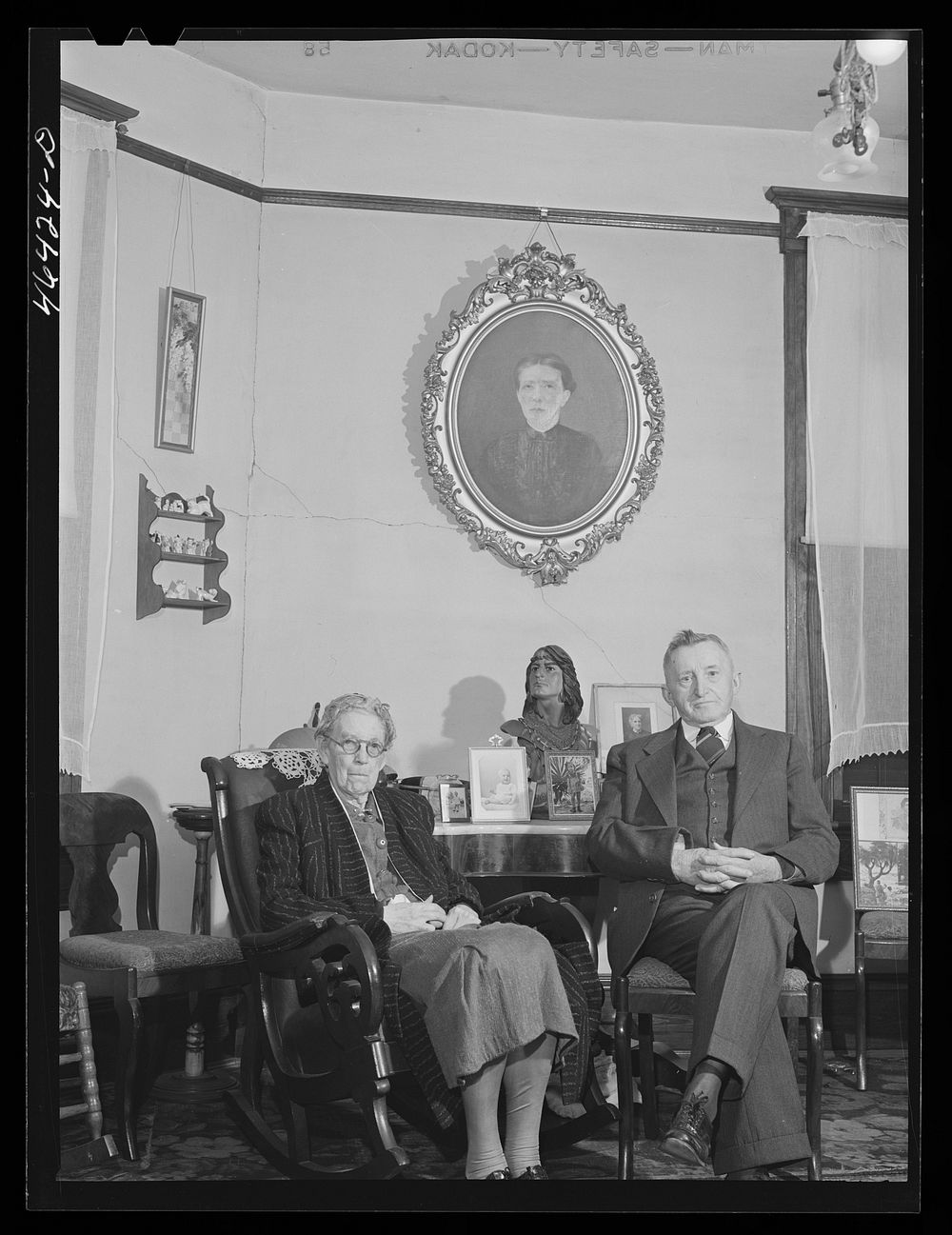 Dr. and Mrs. T. Rice, Dr. Rice is county historian. Greensboro, Greene County, Georgia. Sourced from the Library of Congress.