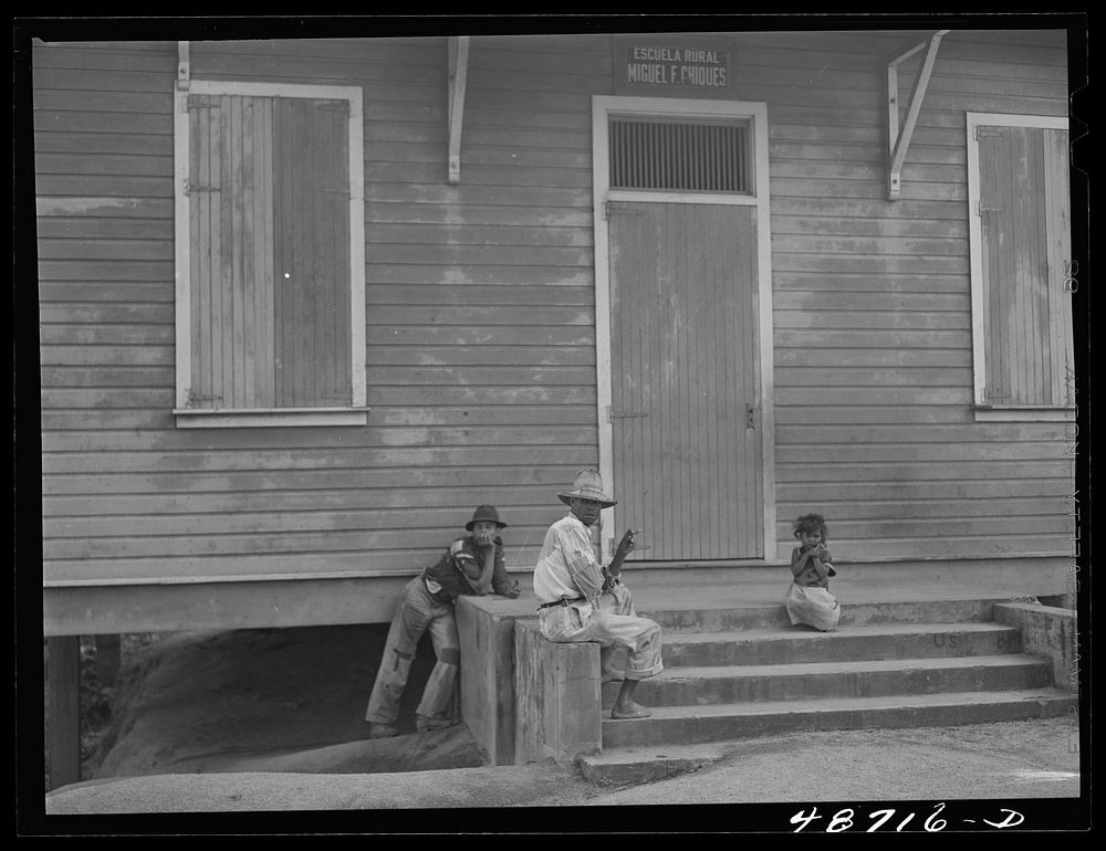 [Untitled photo, possibly related to: Yabucoa, Puerto Rico (vicinity). Farm laborer]. Sourced from the Library of Congress.