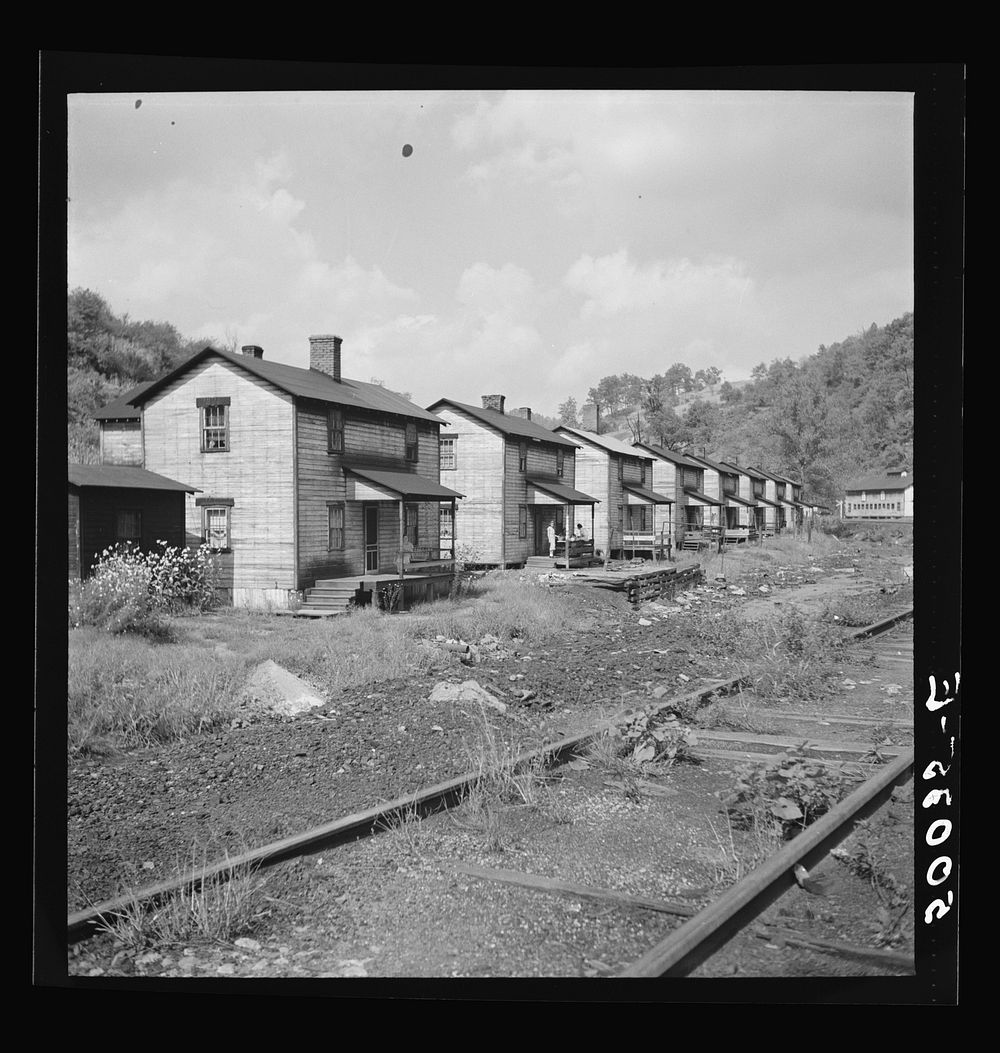 Company houses, coal mining section. Pursglove, Scotts Run, West Virginia. Sourced from the Library of Congress.