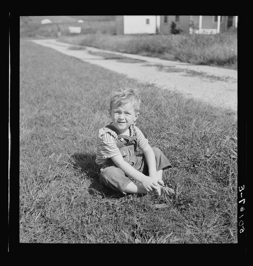 Son of Tygart Valley homesteader. West Virginia. Sourced from the Library of Congress.