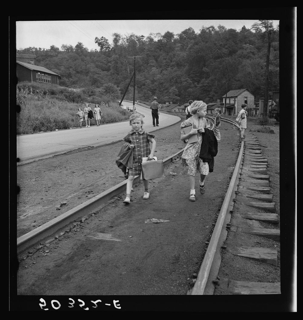 Coming home from school. Mining town, Osage, West Virginia. Sourced from the Library of Congress.