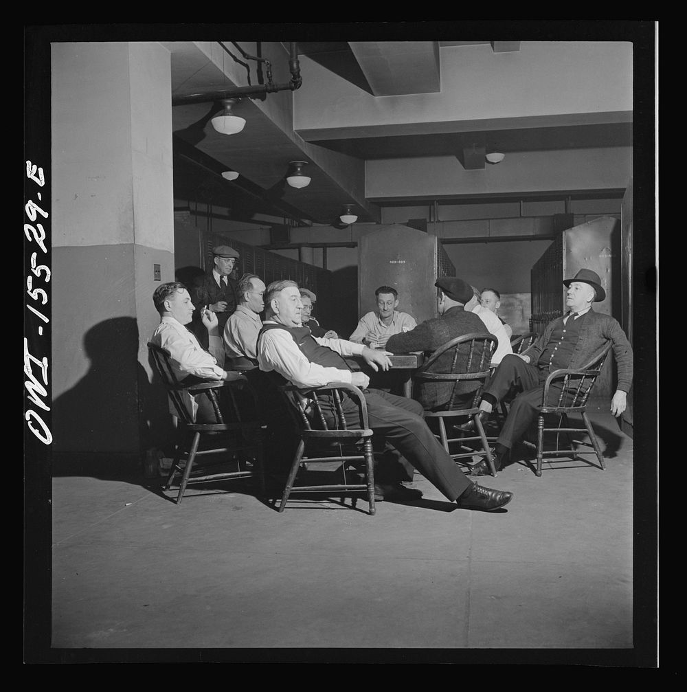 [Untitled photo, possibly related to: Chicago, Illinois. In the locker and rest room for brakemen in the Union Station].…