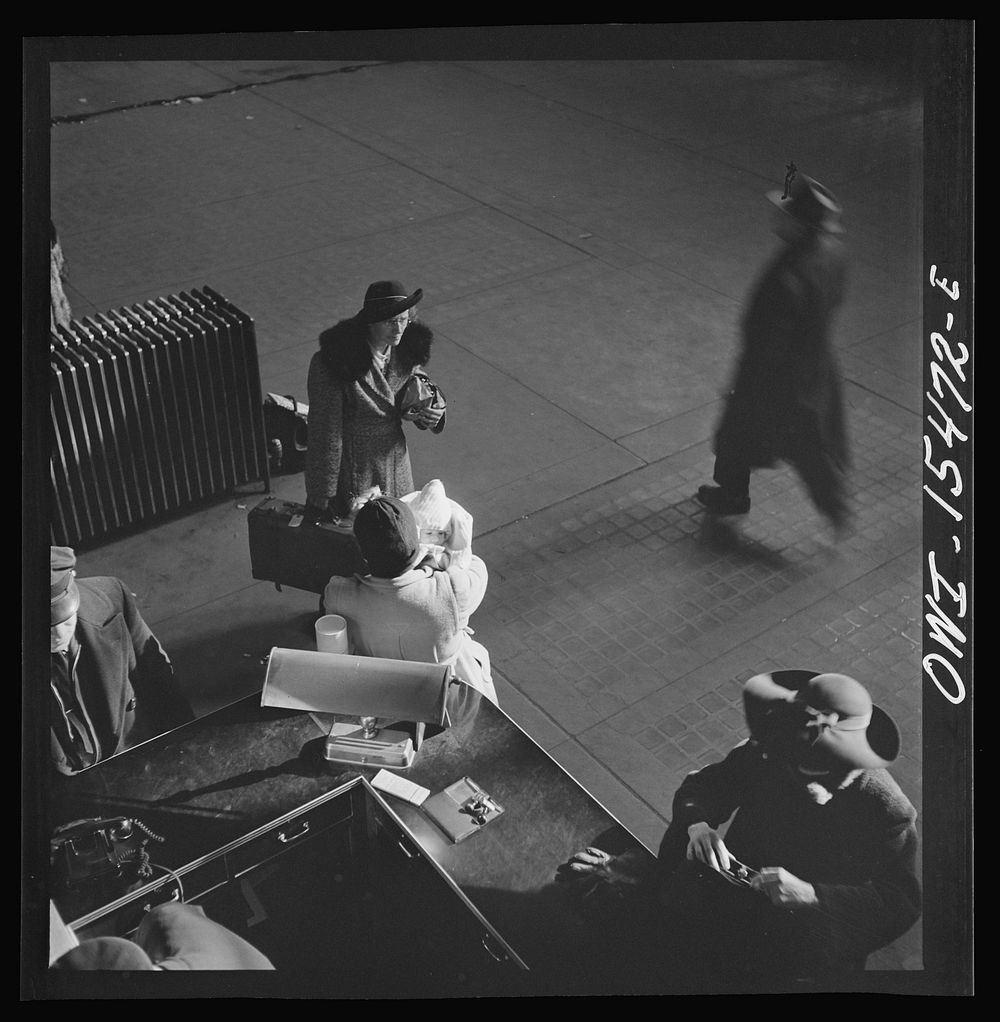[Untitled photo, possibly related to: Chicago, Illinois. Waiting for a train in the concourse of the Union Station. Parmelee…