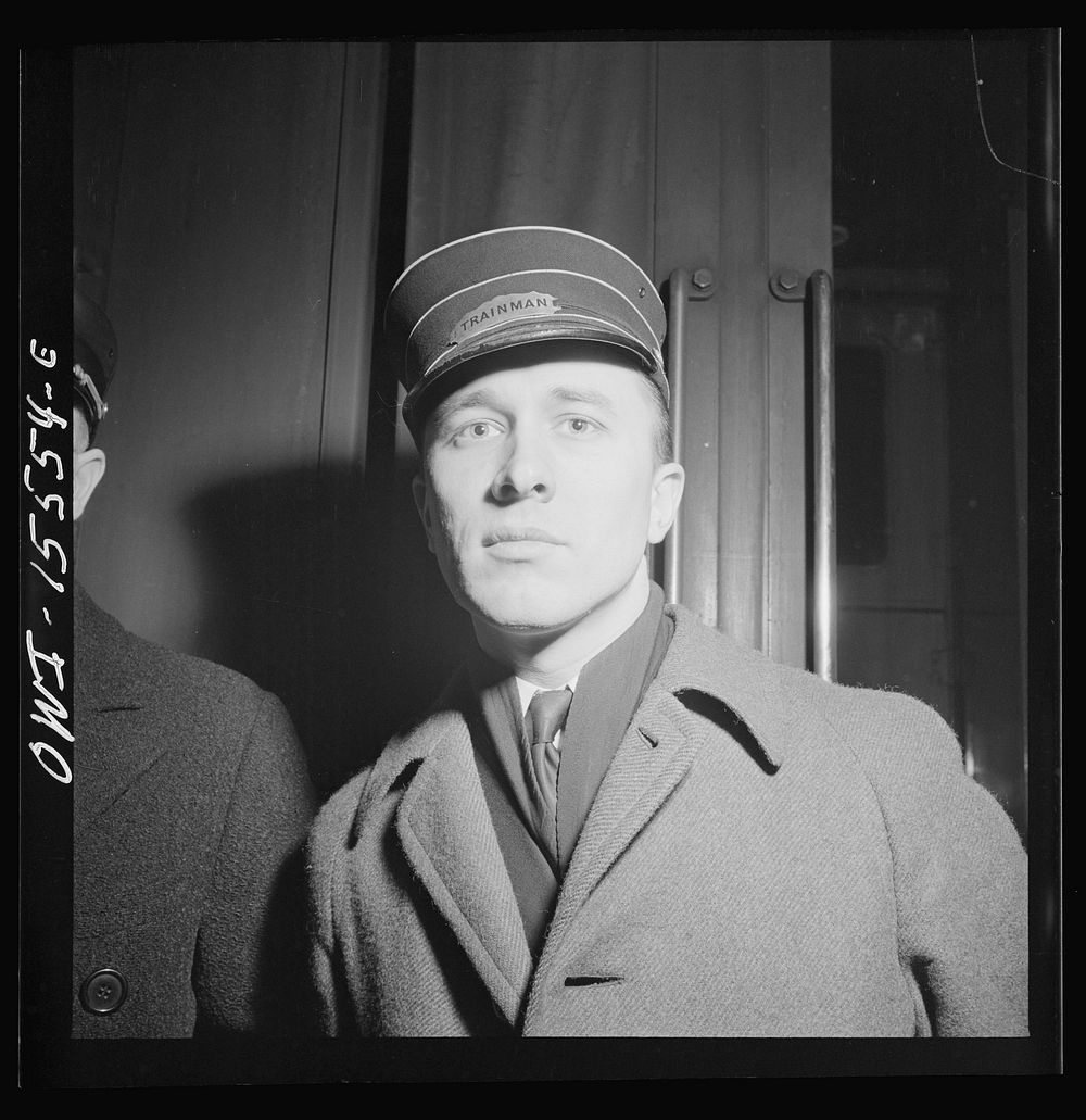 Chicago, Illinois. Trainman on the Pullman train at the Union Station. Sourced from the Library of Congress.