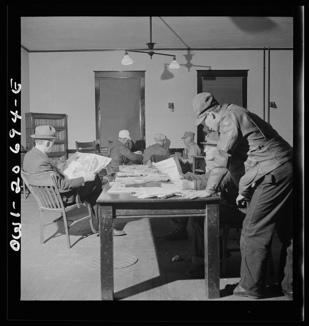 Vaughn, New Mexico. Railroad men Free Photo rawpixel