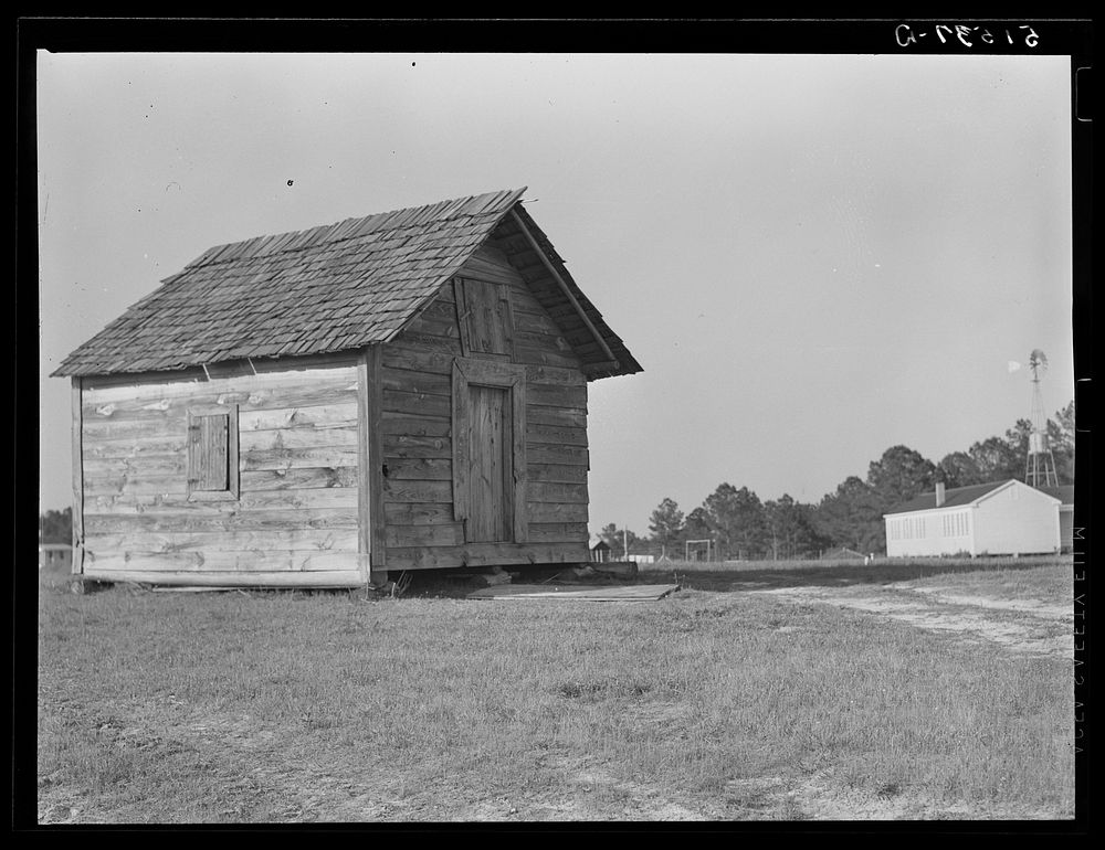 [Untitled photo, possibly related to: Old school building. Gee's Bend, Alabama]. Sourced from the Library of Congress.