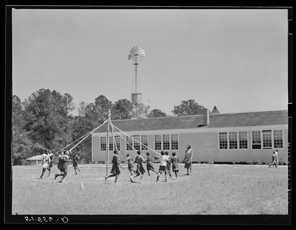 [Untitled photo, possibly related to: Supervised games. Gee's Bend, Alabama]. Sourced from the Library of Congress.