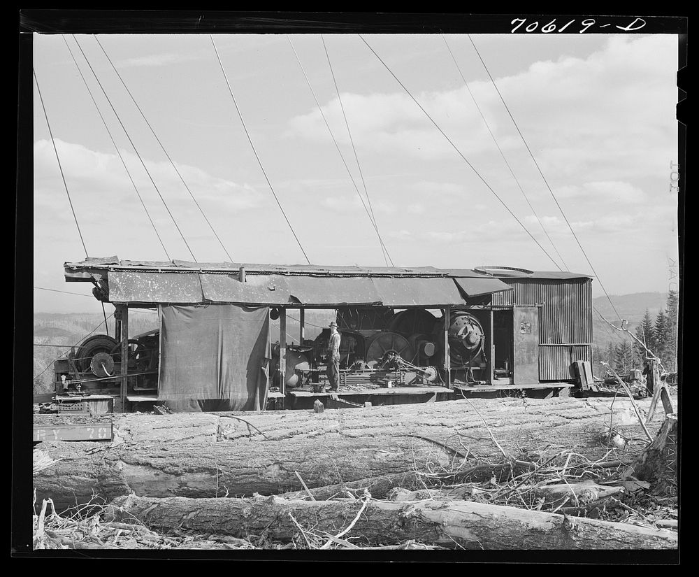Long Bell Lumber Company, Cowlitz County, Washington. Electric donkey engine by Russell Lee