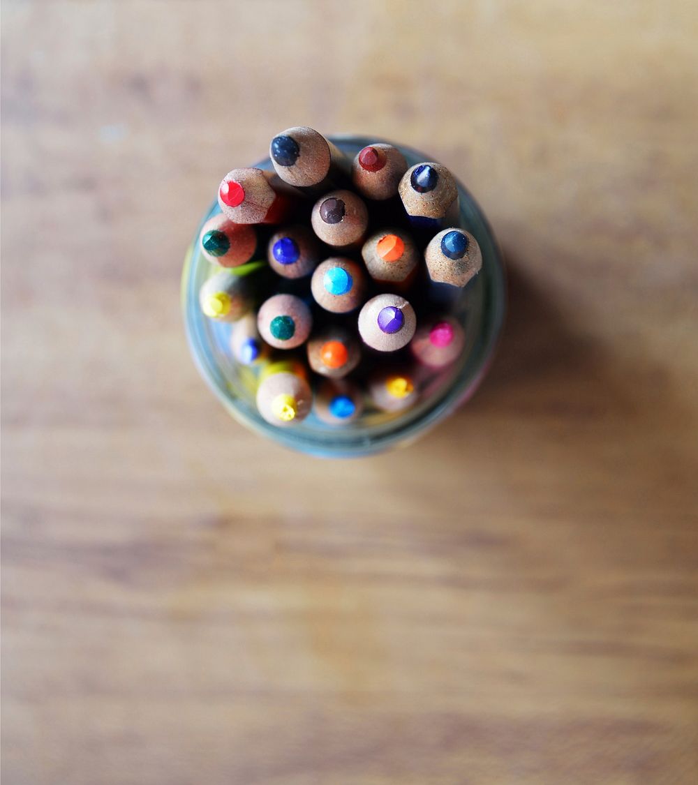 Pencils in a jar background, free public domain CC0 image.
