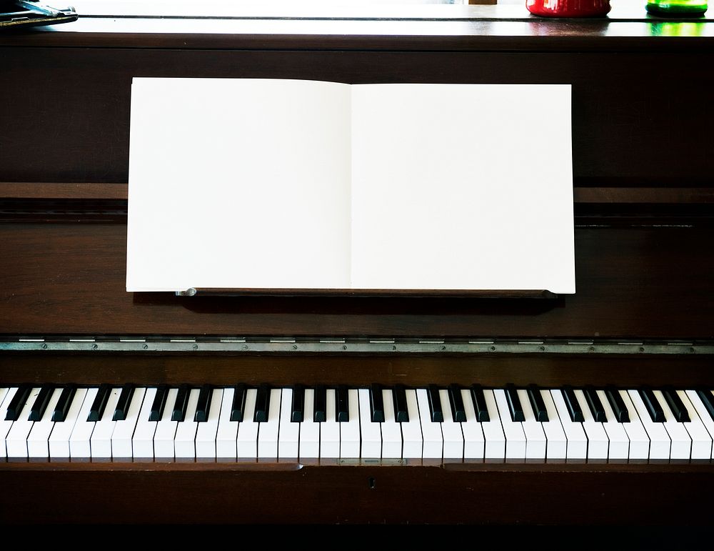 Piano music note book with design space