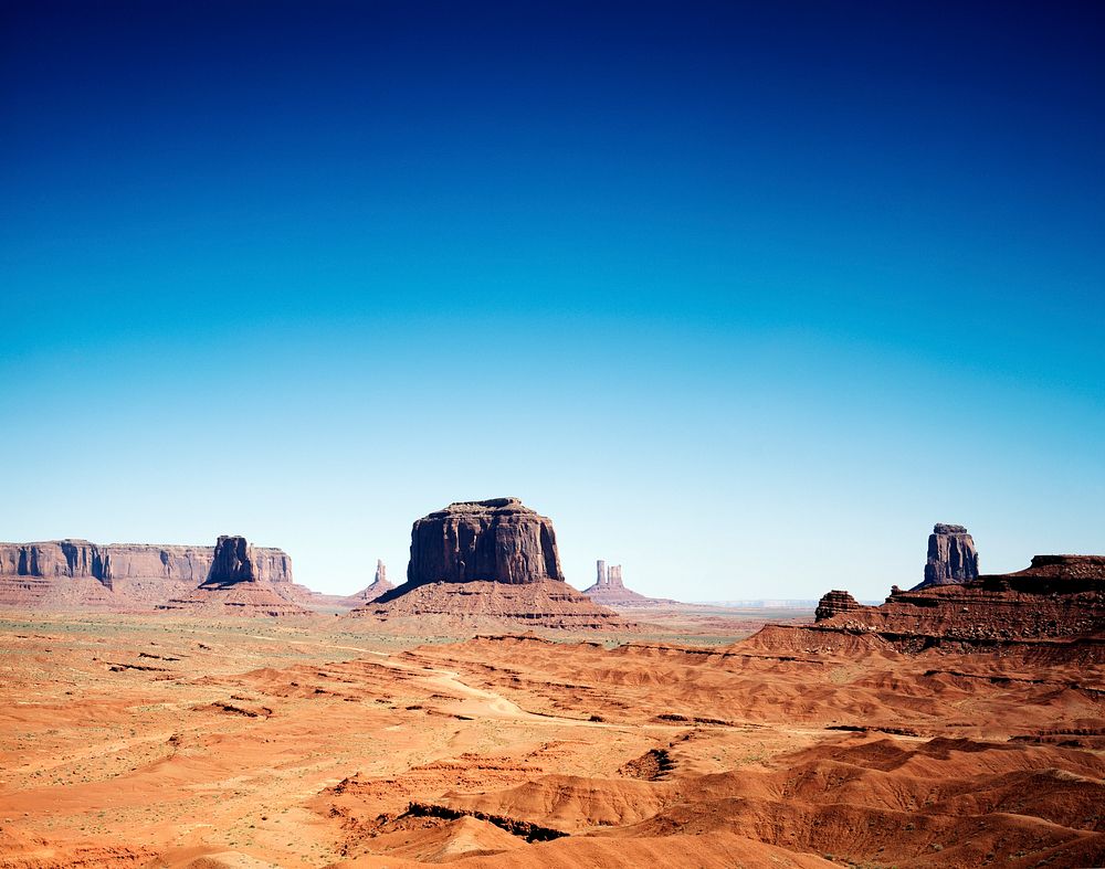 View of Monument Valley in Arizona, USA. Old Mammoth Road. Original image from Carol M. Highsmith&rsquo;s America, Library…