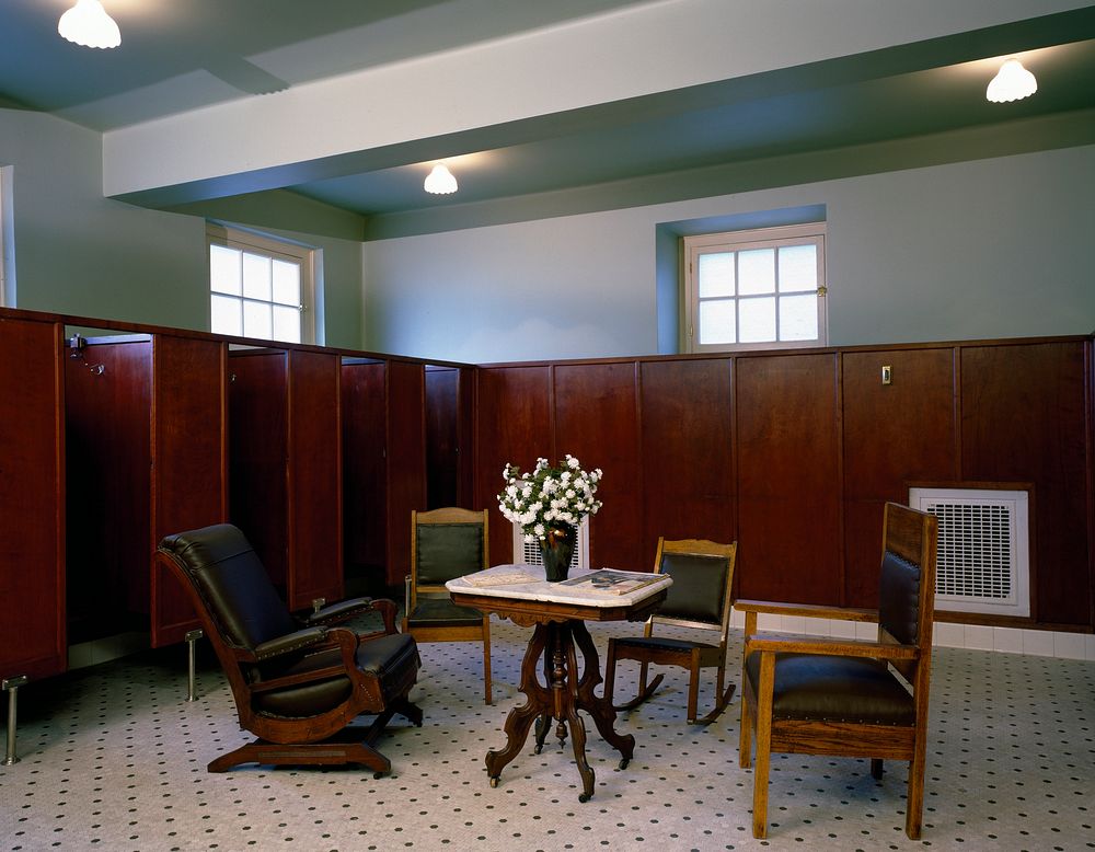 Lounge at the Fordyce Bathhouse, Hot Springs, Arkansas (1980-2006) by Carol M. Highsmith. Original image from Library of…
