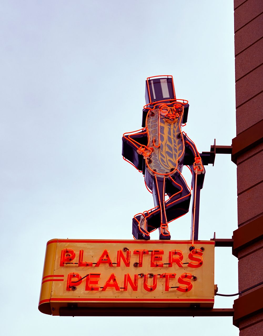 Planters peanuts neon sign in Columbus, Ohio. Original image from Carol M. Highsmith&rsquo;s America, Library of Congress…