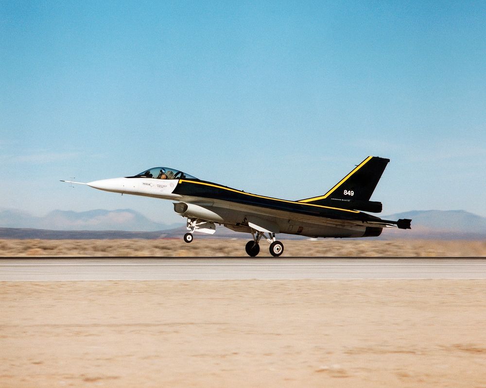 The F-16XL #1 (NASA 849) takes off for the first flight of the Digital Flight Control System (DFCS) on December 16, 1997.…