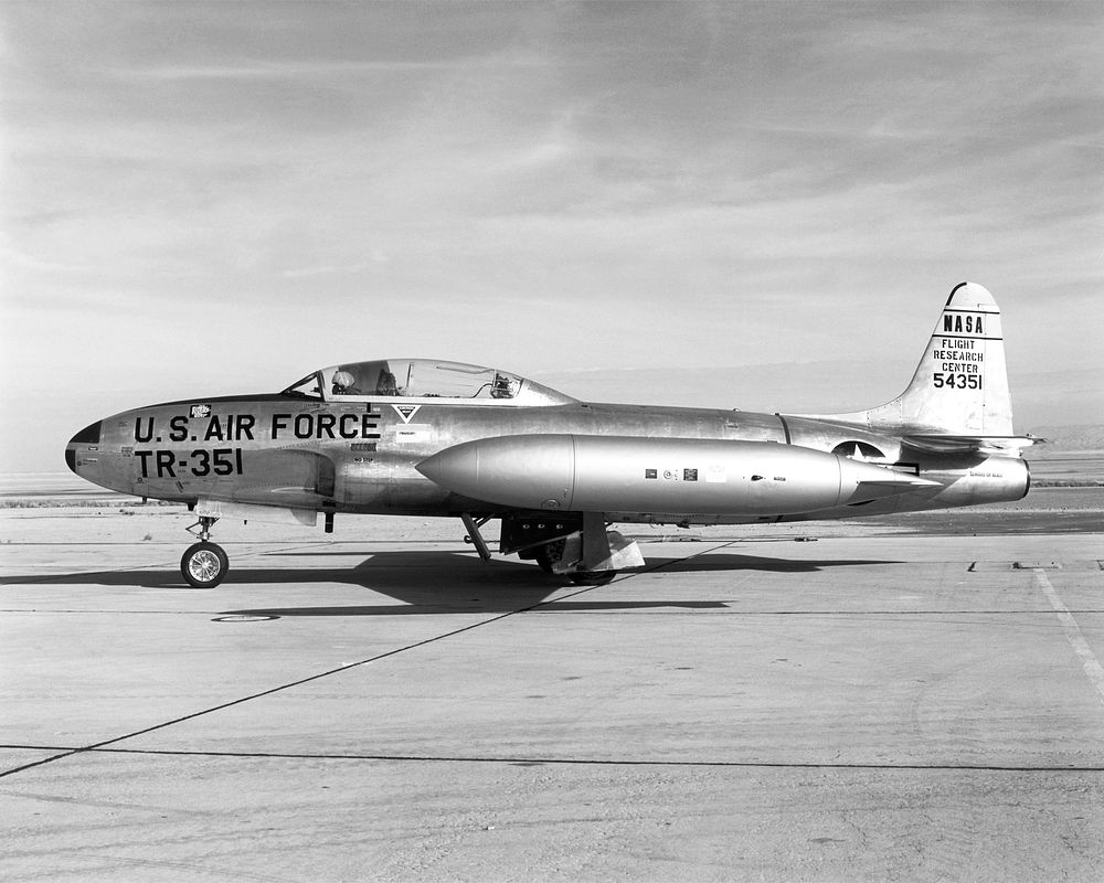 T-33A (55-4351/NASA 815) aircraft at NASA Armstrong Flight Research Center (AFRC) on Aug 12th,1965. Original from NASA.…