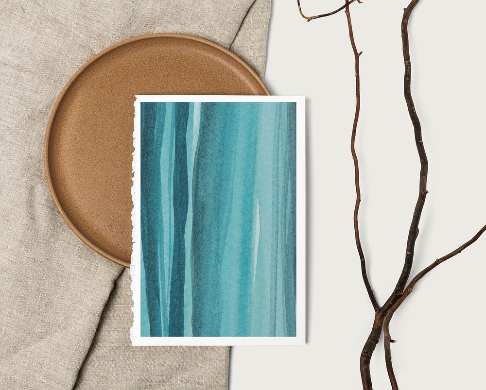 Ombre ocean painting psd mockup in flat lay style