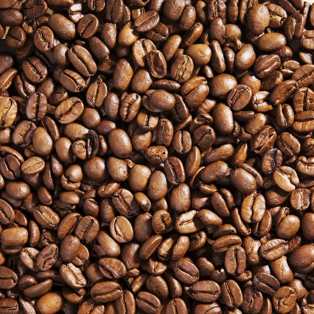 Free coffee beans closeup photo, public domain drink CC0 image.