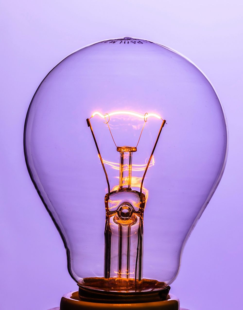 Free light bulb image, public domain electricity CC0 photo.