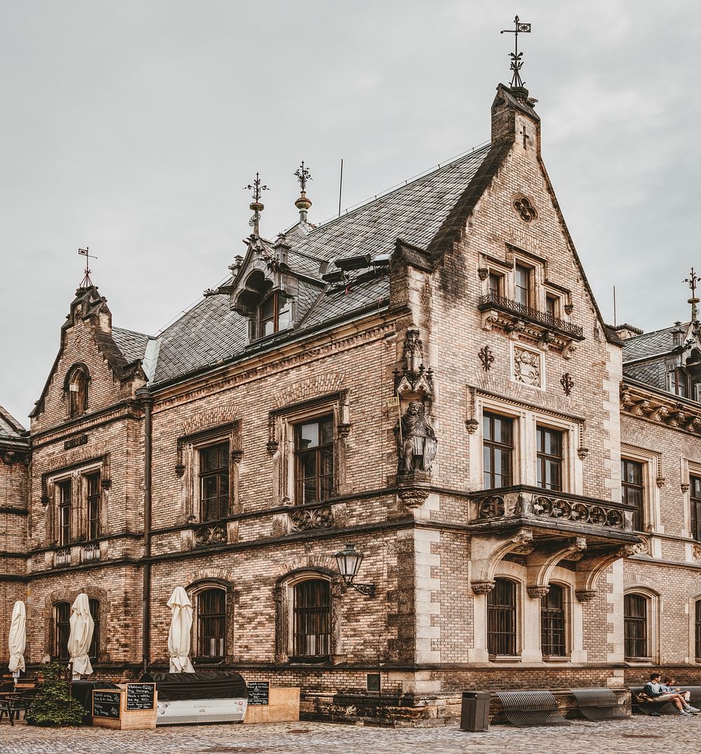 Free prague castle image, public domain CC0 photo.