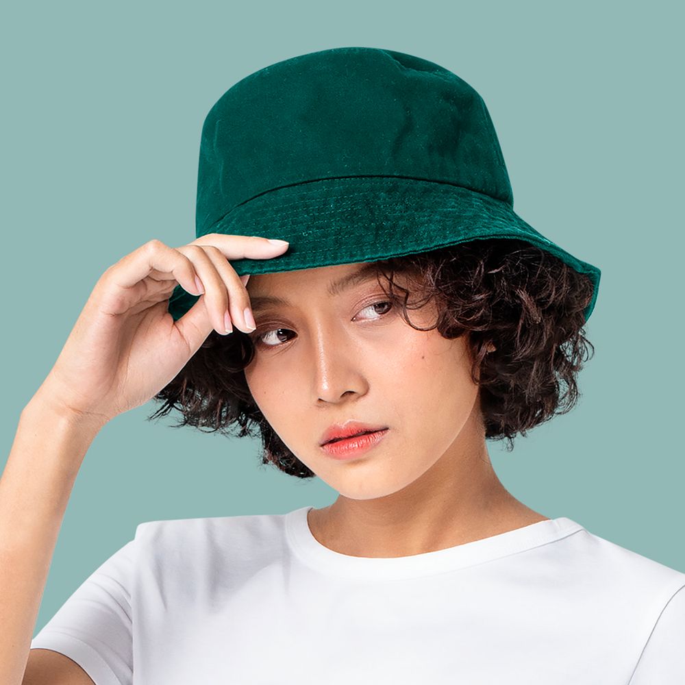 Green bucket hat with design space women&rsquo;s street fashion
