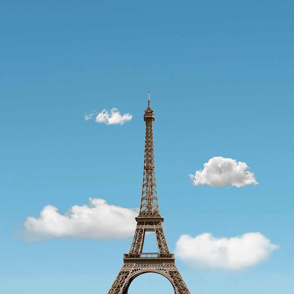 Eiffel Tower sky background, tourist attraction psd 