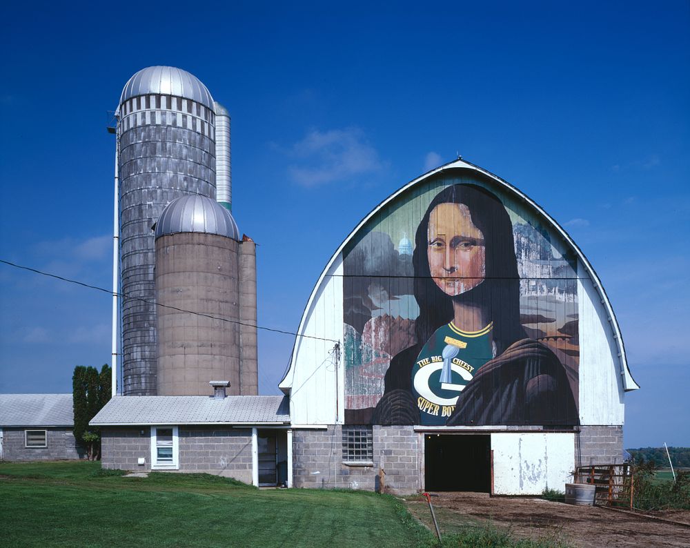 Mona Lisa barn art, Wisconsin